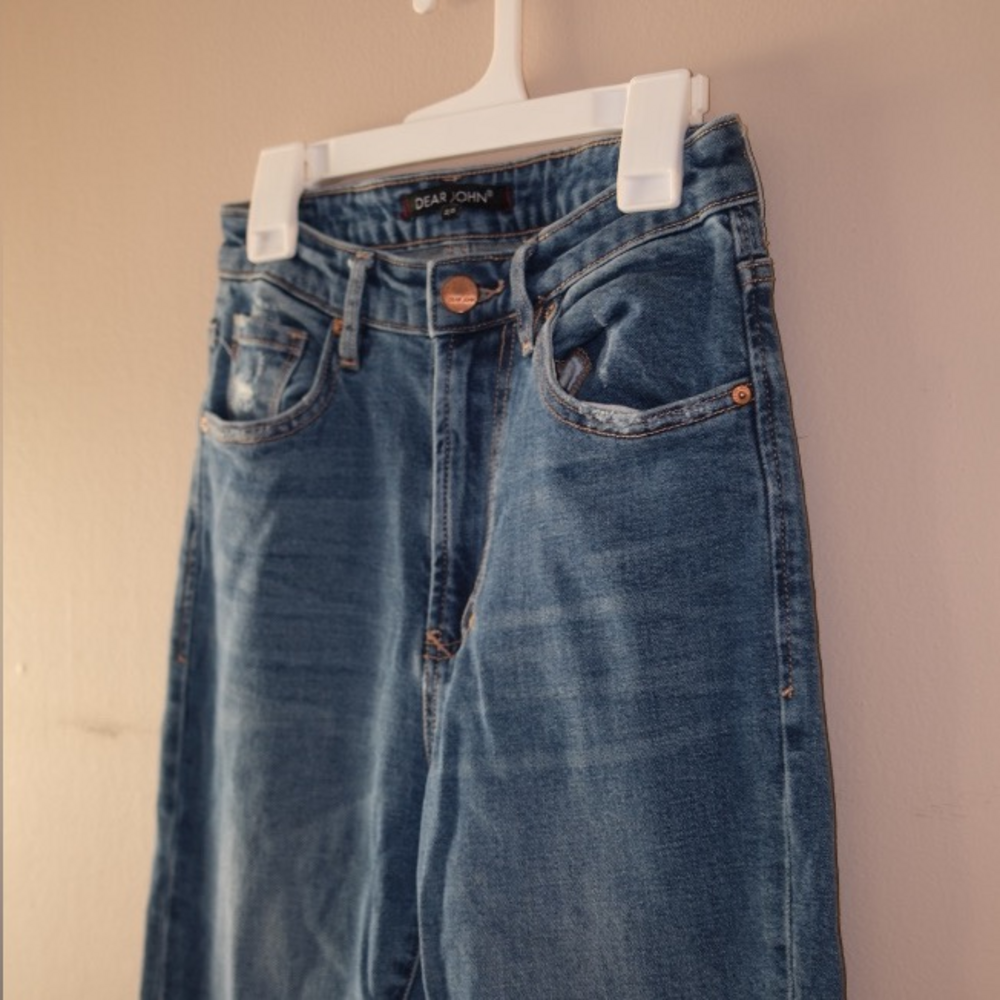Dear John Denim Crop Jean in Blue - Picture 4 of 5